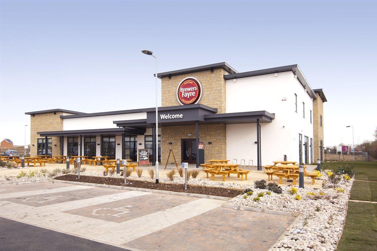 Premier Inn Bicester Esterno foto